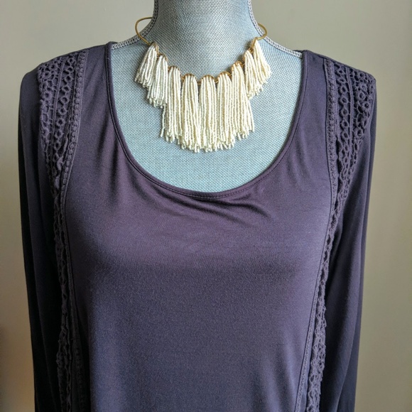 [Cable & Gauge] Eggplant Long Sleeved Crochet Top - Picture 3 of 8